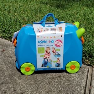 CMELISSA AND DOUG TRUNKI TERRANCE